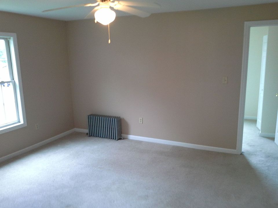 2nd image of 115 S Fairview St APT 1A