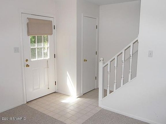3rd image of 420 E Merchant St #A
