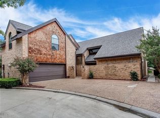 4231 Clear Lake Cir, Fort Worth, TX 76109