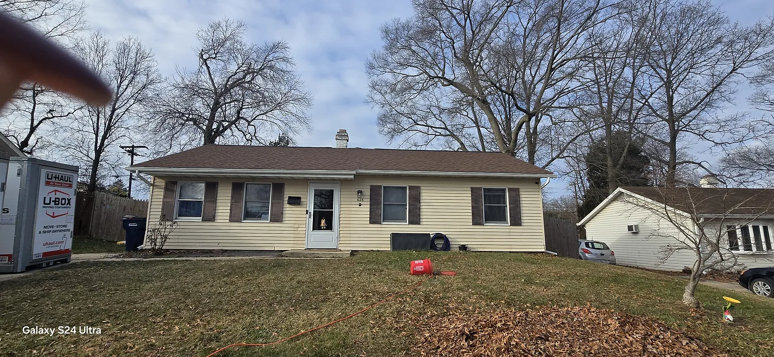 626 Sequoia Dr photo 1