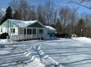 674 Franklin Rd, Jay, ME 04239