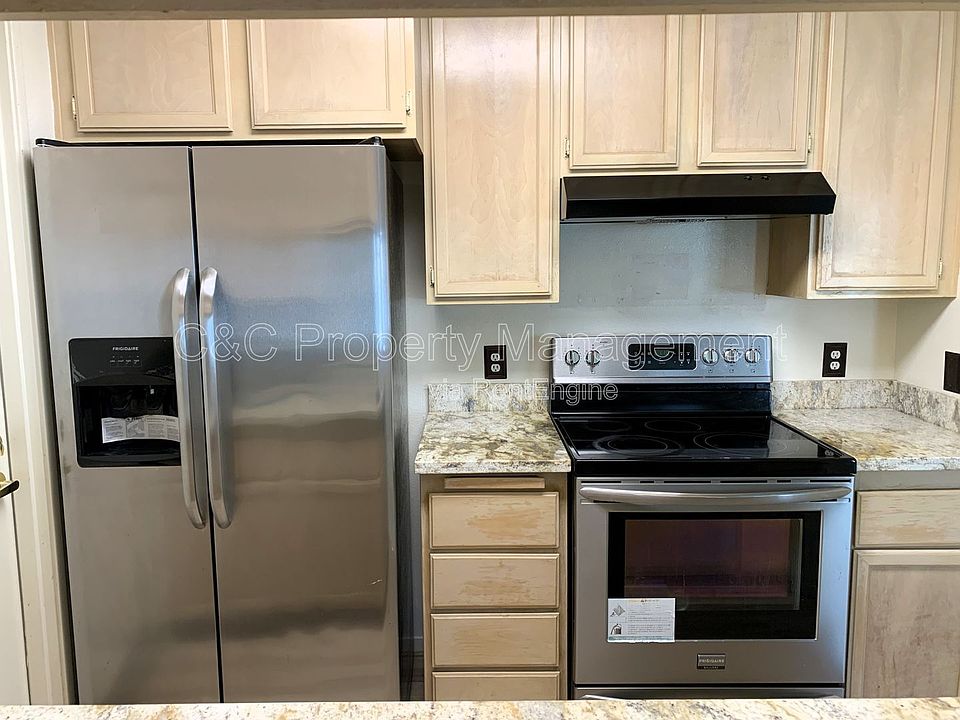 1st image of 622 Celebration Ct
