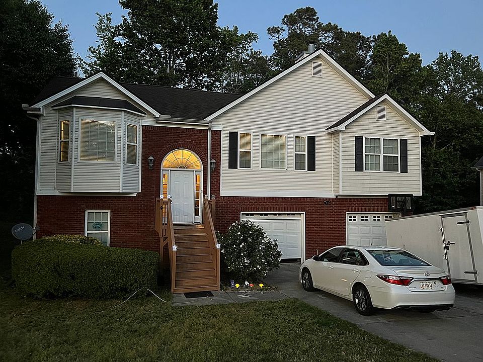 1st image of 142 Creekwood Dr