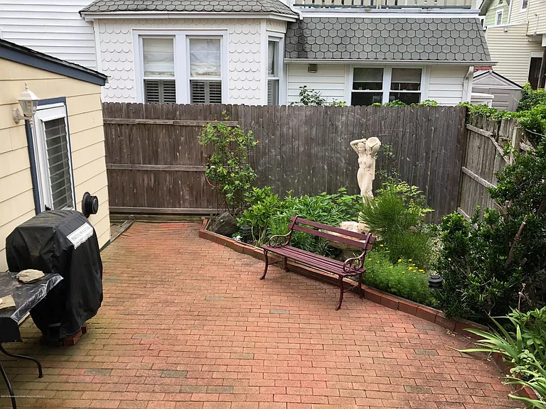 65 Pilgrim Ptwy — Photo 21