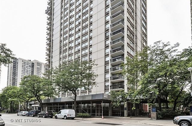 1st image of 1455 N Sandburg Ter APT 2804