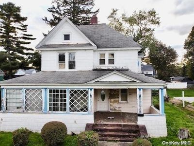 115 N Bergen, Freeport, NY, 11520