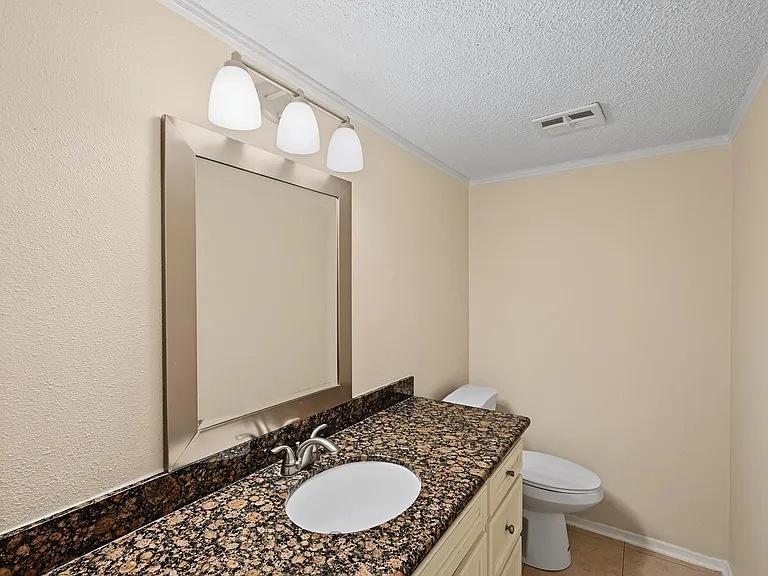 3721 Wakeforest St — Photo 15