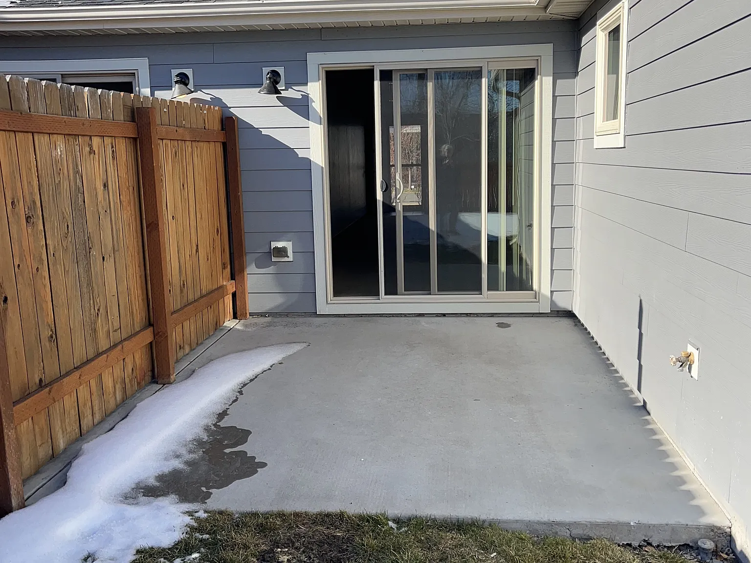 3 bed, 2.5 bath, 1561 sqft, $2,900 — Photo 3