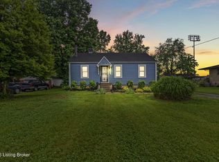 2576 Martin Ave, Shively, KY 40216