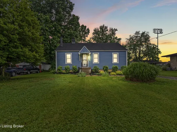2576 Martin Ave, Shively, KY 40216
