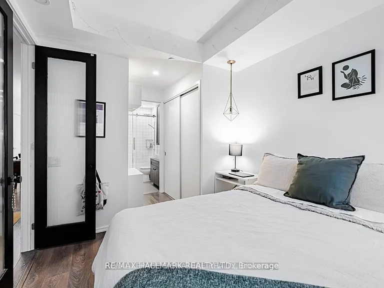 783 Bathurst St #227 — Photo 22