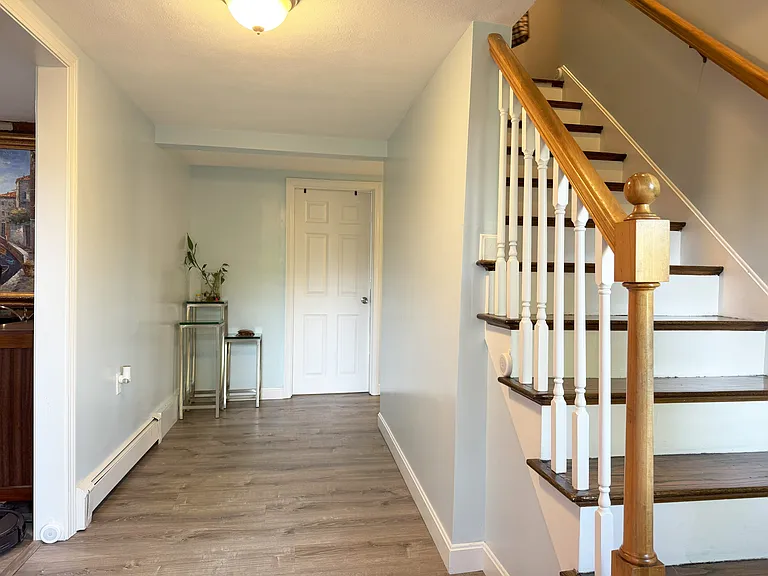 10 Meadowview Rd — Photo 21