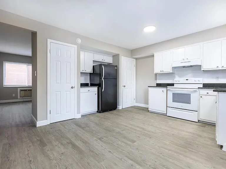 5840 N Meadows Blvd #D — Photo 7