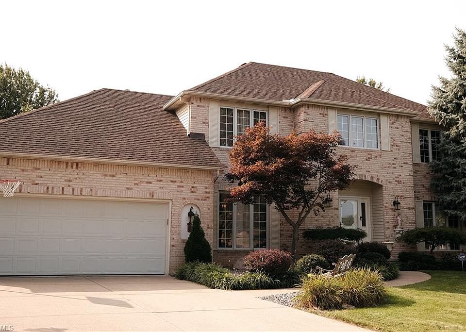 2nd image of 29946 Tamarack Trl