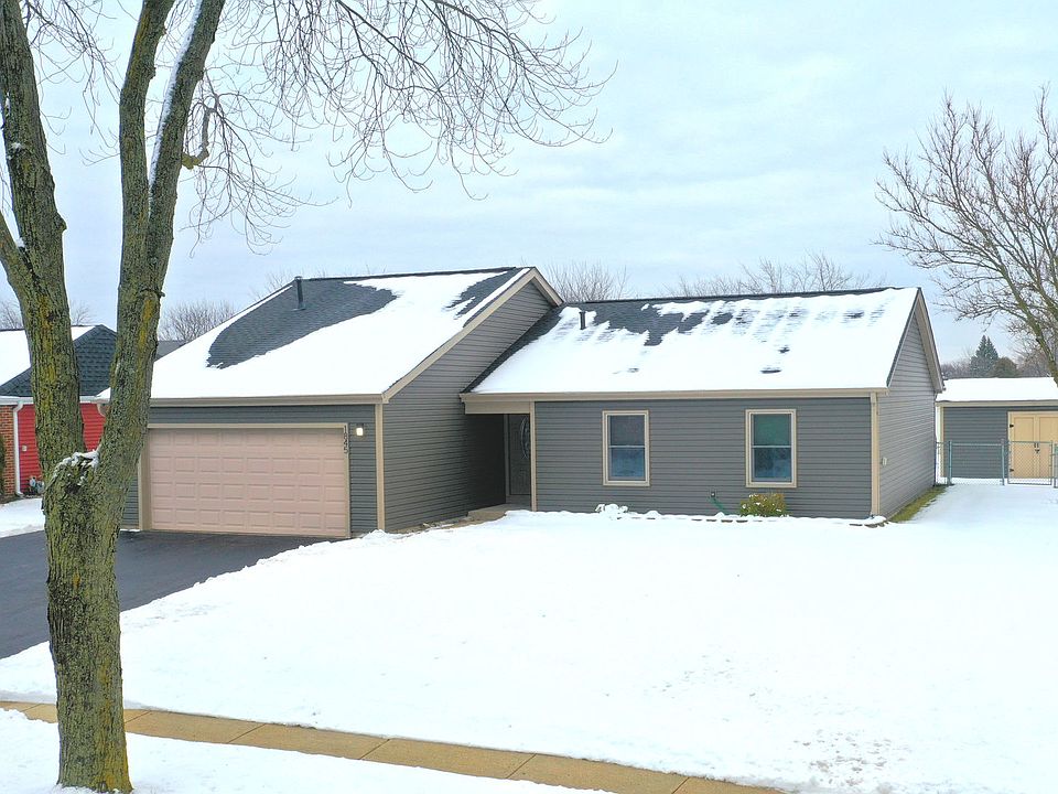 1st image of 1845 McCormick Ln