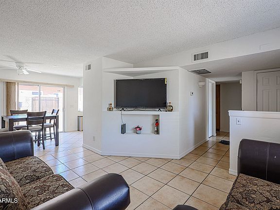 5th image of 2847 N 46th Ave APT 3