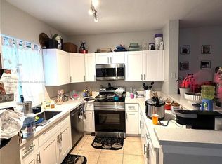 20439 NW 15th Ave #9, Miami Gardens, FL 33169