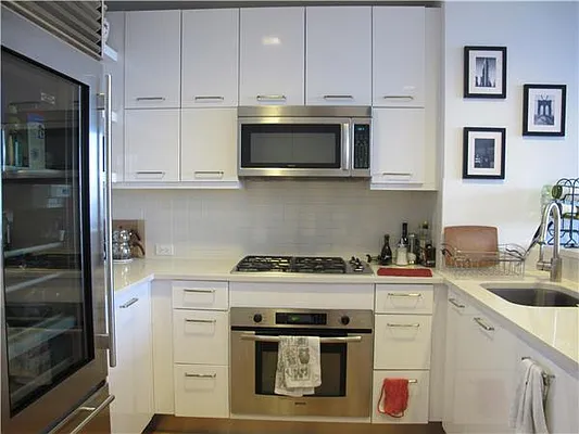 Rented by 212 Consulting Corp | media 45