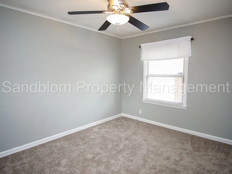 3549 S Richmond Ave — Photo 14