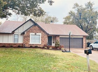 2609 W Detroit St, Broken Arrow, OK 74012