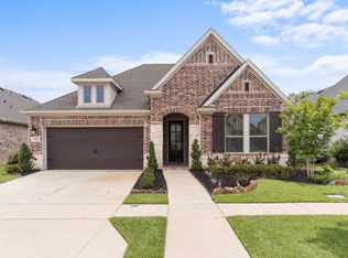 1815 Bell Ct, Van Alstyne, TX 75495