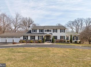 2689 Old Cedar Grove Rd, Broomall, PA 19008
