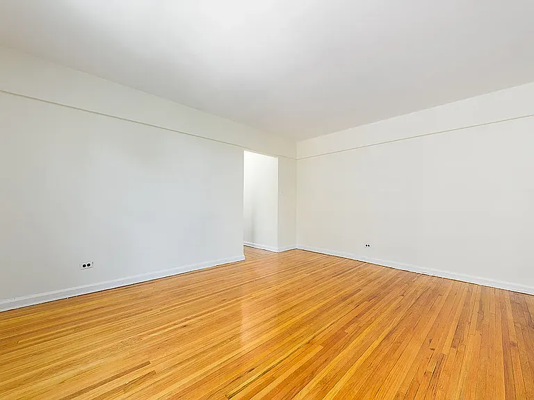 5532 Netherland Ave #3B — Photo 5