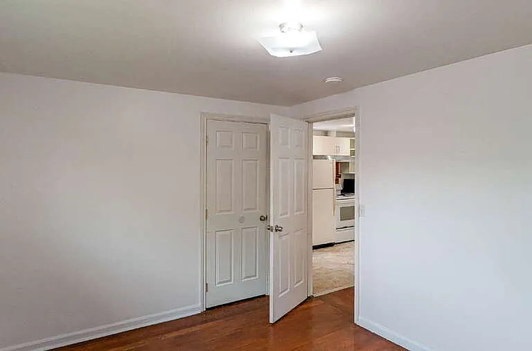 529 Madison St #2 — Photo 6