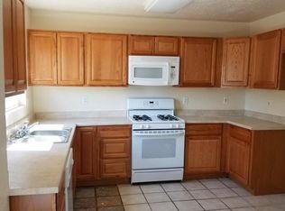 7200 Embarcadera Dr SW, Albuquerque, NM 87121