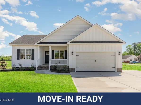 30 Tee Drive, Selma, NC 27576