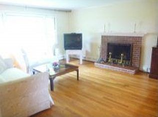 226 Amherst St, Wethersfield, CT 06109