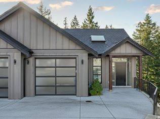 226 Golden Oaks Cres, Nanaimo, BC V9T 0K8