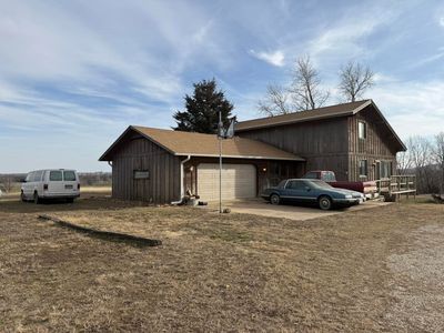 319 S Woodward Rd, Salina, KS, 67401