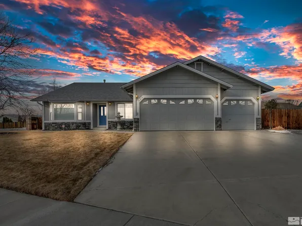 997 Rook Way, Sparks, NV 89441