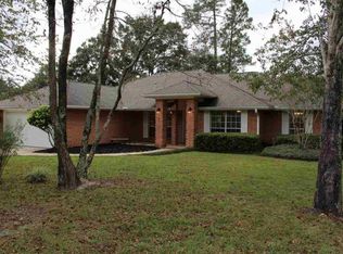 10307 Bristol Park Rd, Cantonment, FL 32533