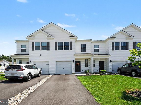 2nd image of 1173 Martin Rd