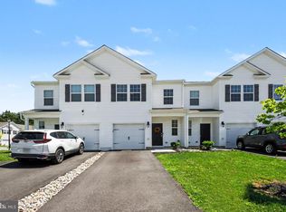 1173 Martin Rd, Breinigsville, PA 18031