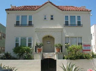1119 1/2 S Cloverdale Ave, Los Angeles, CA 90019