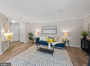 1524 Lincoln Way APT 105, Mc Lean, VA 22102