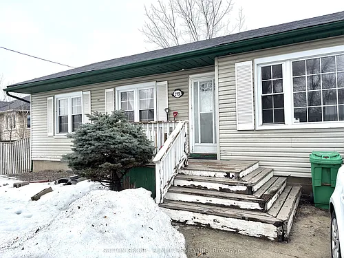 2958 King St Photo 1