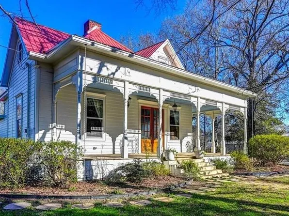 180 Church St, Maysville, GA 30558