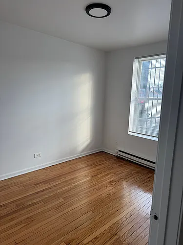 211-17 E 71st Chicago, IL 60619 Photo 1
