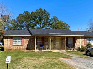 505 Coventry Ct, Perry, GA 31069