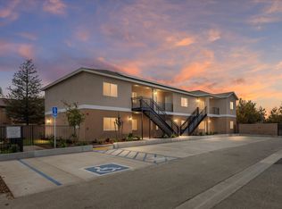 420 20th Ave #B, Delano, CA 93215