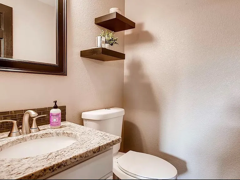 1247 Cedarwood Dr — Photo 15