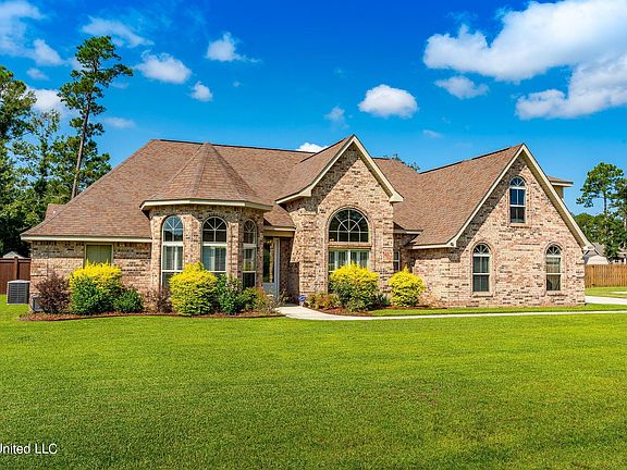 3rd image of 6217 Palmetto Pointe Dr
