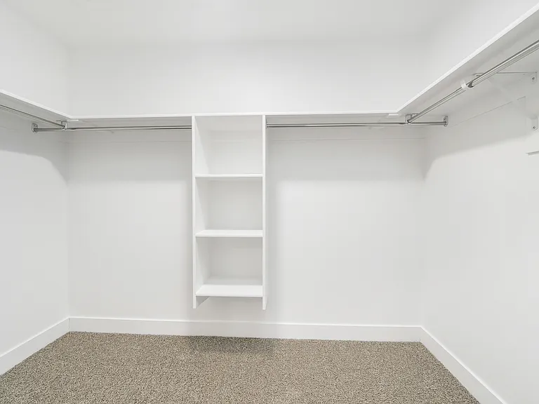 5248 N Folkstone Dr — Photo 9