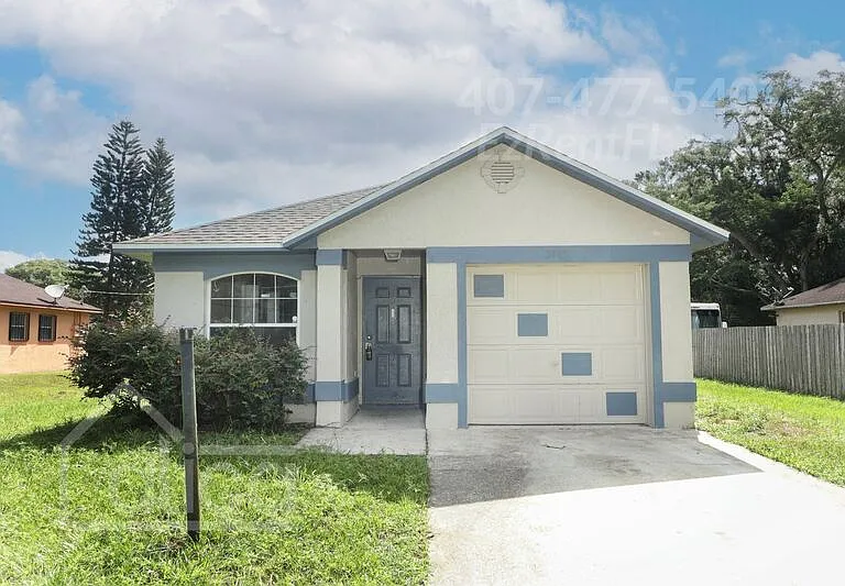 2405 Chase Ave — Photo 1