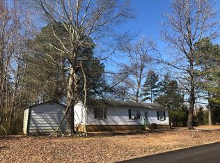 117 Old Stantonville Rd, Selmer, TN 38375