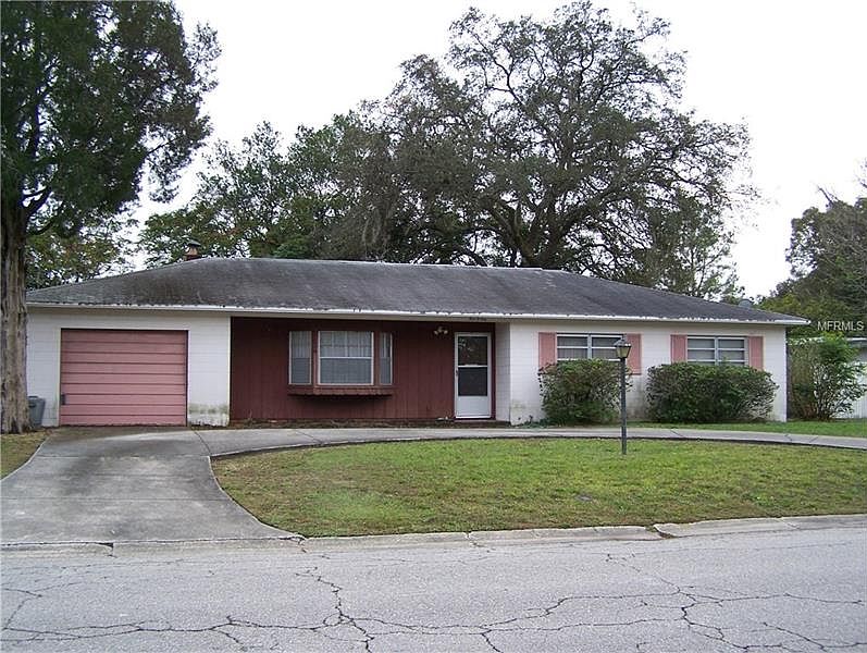 1st image of 501 Clara Dr
